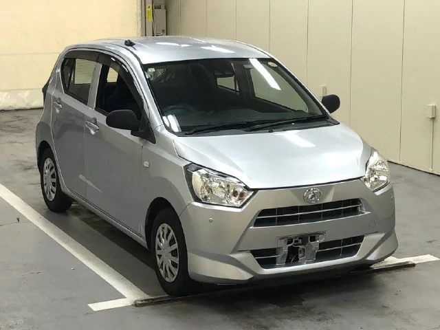 Daihatsu Mira e:S LA350S 2021